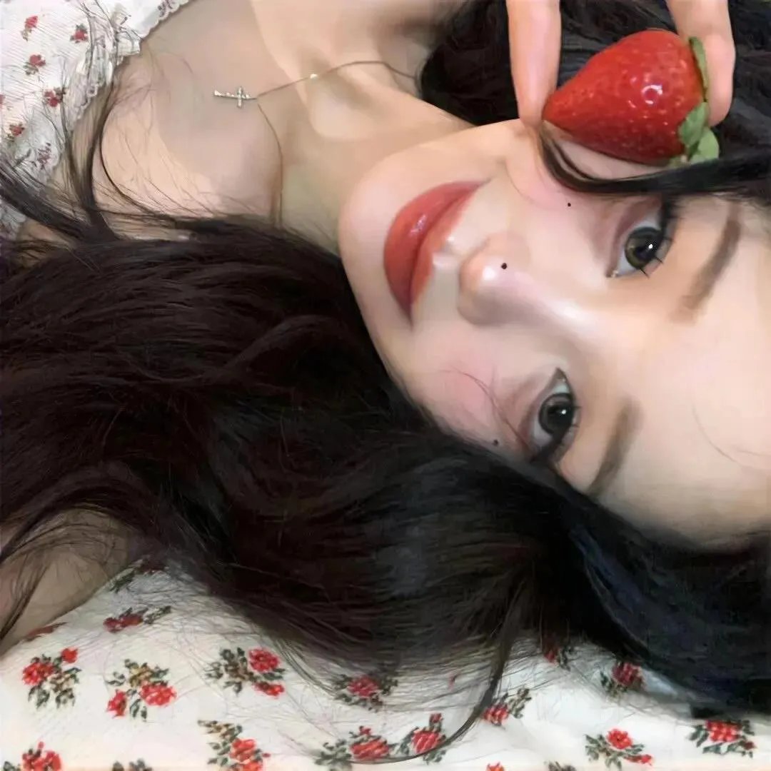 50英尺高的女人